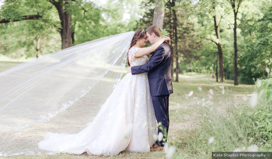 Camron and Jainee's Wedding in Eminence, Missouri