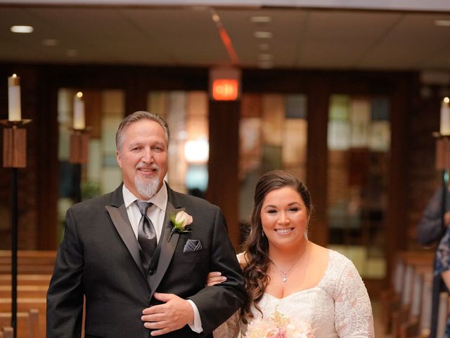 Walter and Melissa&apos;s Wedding in Palatine, Illinois 15
