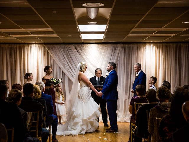 Mark and Amanda&apos;s Wedding in Hilliard, Ohio 47