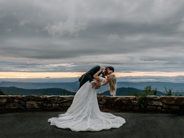 Mark and Madison&apos;s Wedding in Shenandoah, Virginia 13