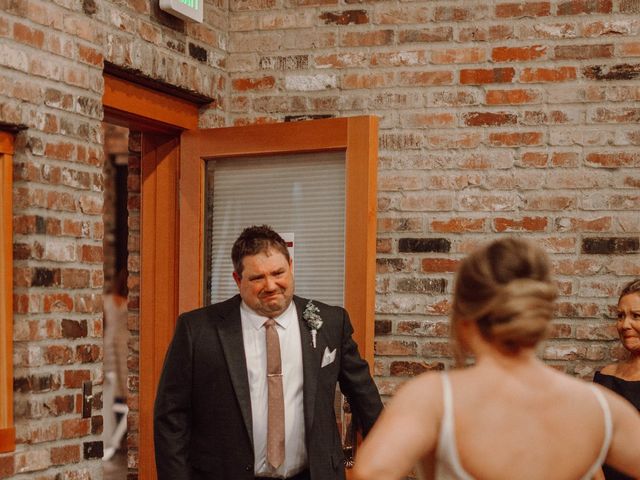 Brandon and Erin&apos;s Wedding in Tacoma, Washington 22