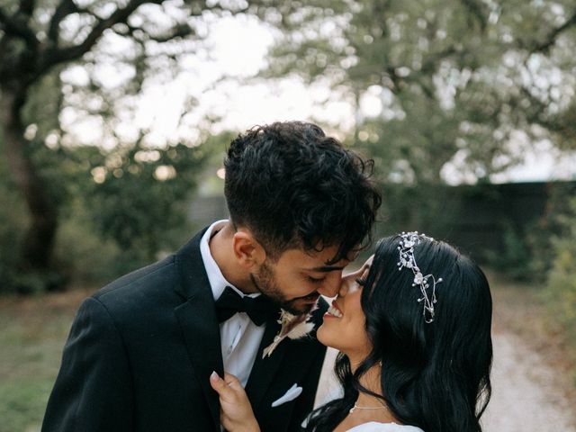 Gabby and Sebastian&apos;s Wedding in San Antonio, Texas 35