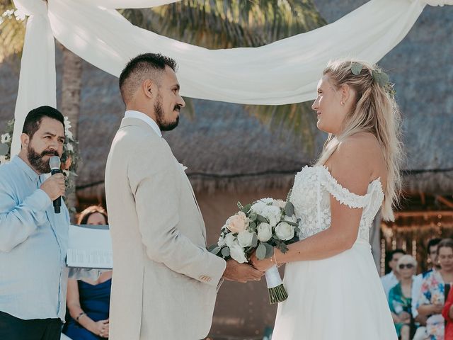 Josefine and Ignacio&apos;s Wedding in Cancun, Mexico 18