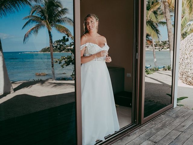 Josefine and Ignacio&apos;s Wedding in Cancun, Mexico 29