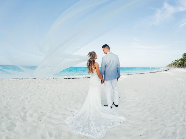 Brandon and Jennifer&apos;s Wedding in Punta Cana, Dominican Republic 127