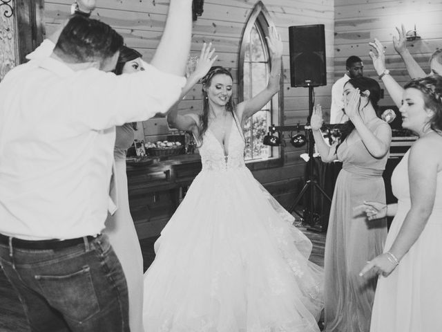 Cody and Taylor&apos;s Wedding in College Station, Texas 11