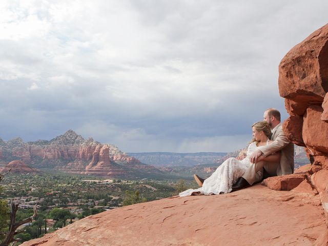 Emily and Joe&apos;s Wedding in Sedona, Arizona 11