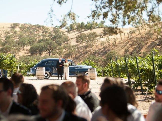 Will and Chelsea&apos;s Wedding in Paso Robles, California 18