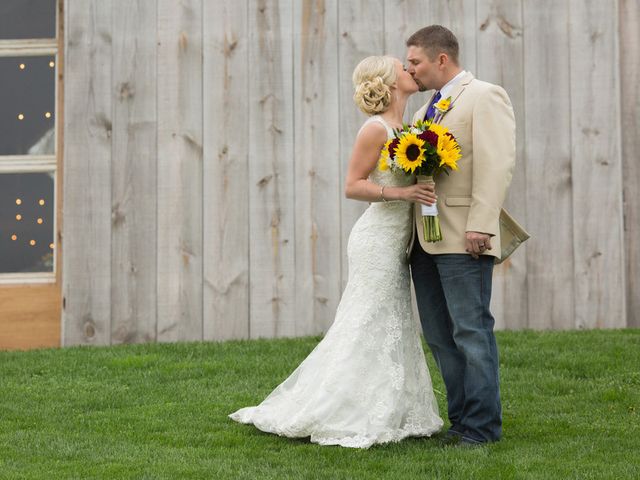 Jackie and Justin&apos;s Wedding in Fort Leavenworth, Kansas 9