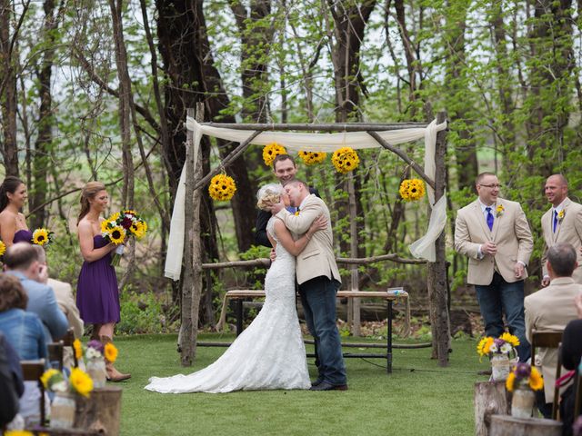 Jackie and Justin&apos;s Wedding in Fort Leavenworth, Kansas 16