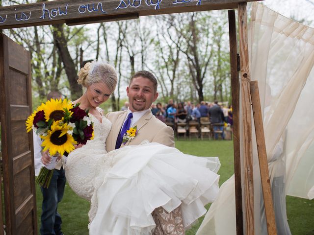 Jackie and Justin&apos;s Wedding in Fort Leavenworth, Kansas 17