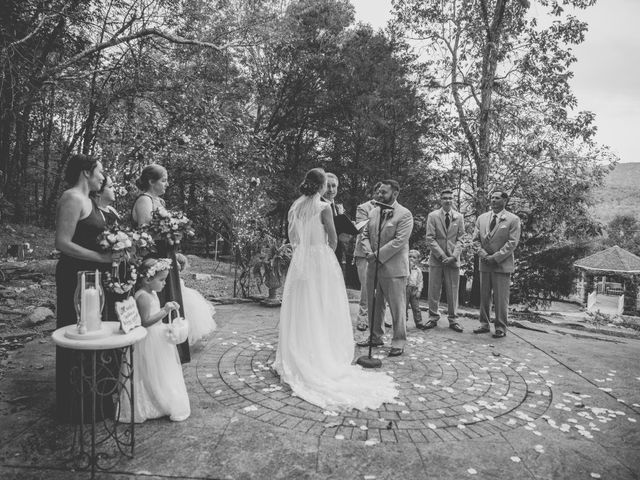 Cameron and Keyanna&apos;s Wedding in Huntsville, Alabama 19