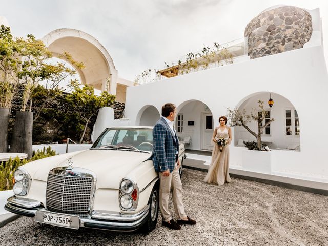 Tatyana and Mihail&apos;s Wedding in Santorini, Greece 20