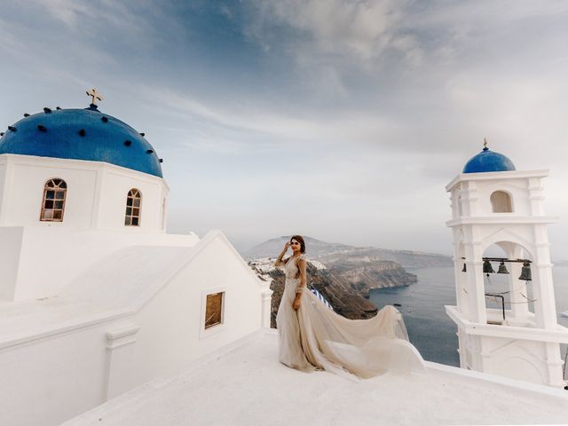 Tatyana and Mihail&apos;s Wedding in Santorini, Greece 61