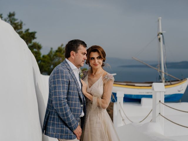 Tatyana and Mihail&apos;s Wedding in Santorini, Greece 112