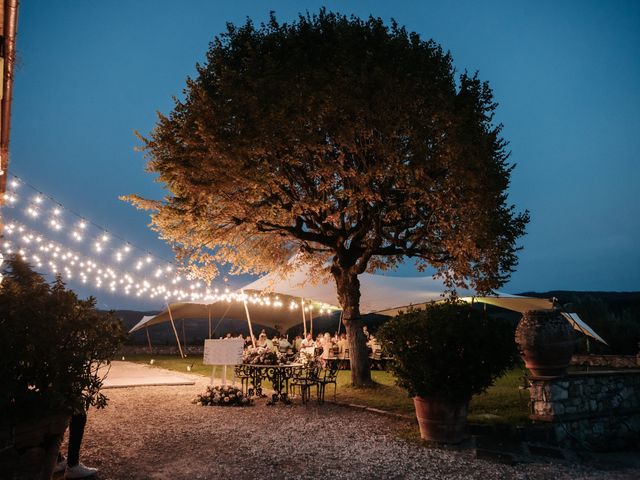 Steven and Kate&apos;s Wedding in Tuscany, Italy 40