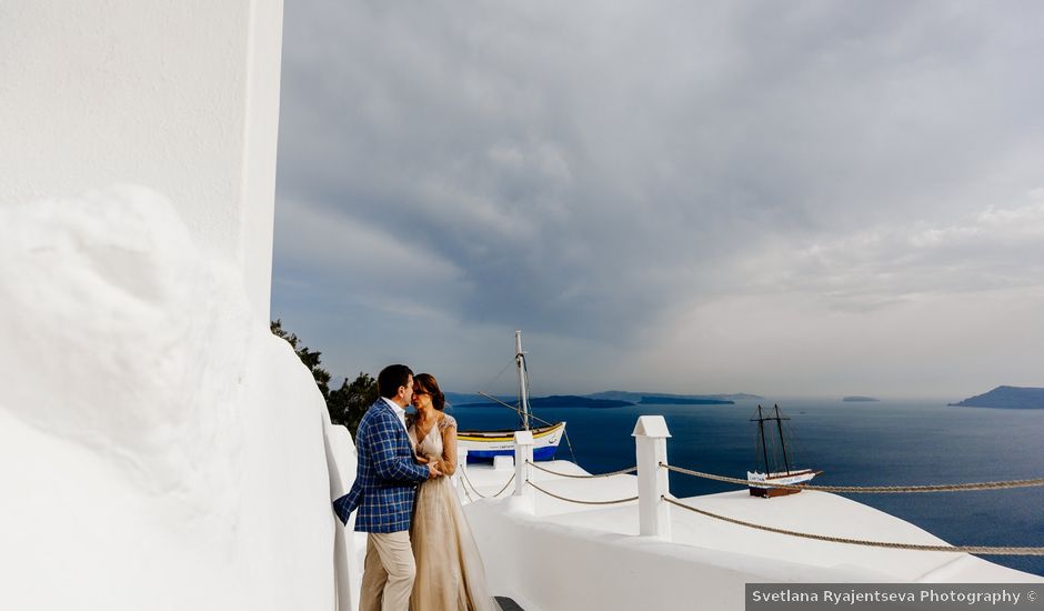 Tatyana and Mihail's Wedding in Santorini, Greece