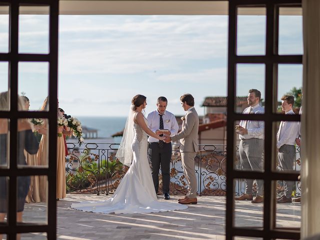 Hunter and Paris&apos;s Wedding in Puerto Vallarta, Mexico 36