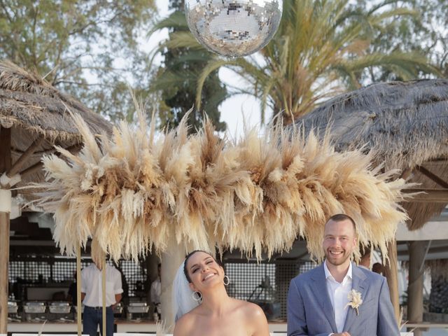 Melina Syri and Lukas Lekavicius&apos;s Wedding in Santorini, Greece 18