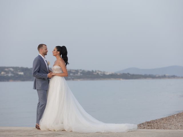 Melina Syri and Lukas Lekavicius&apos;s Wedding in Santorini, Greece 23