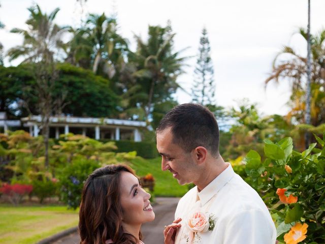 Rus and Res&apos;s Wedding in Keaau, Hawaii 11