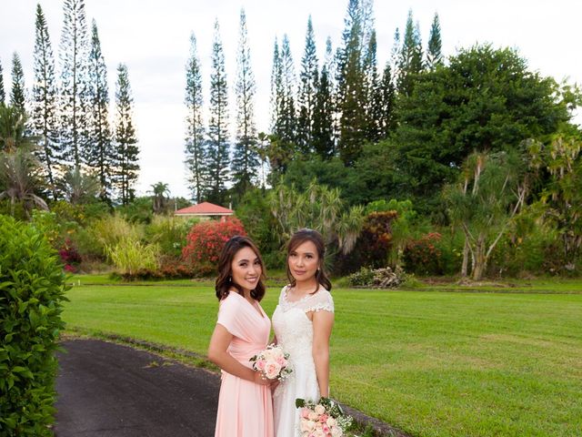 Rus and Res&apos;s Wedding in Keaau, Hawaii 44