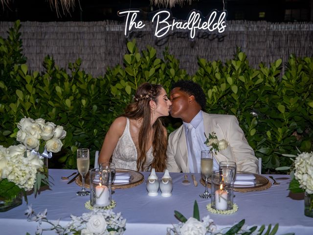 Kendrell and Vanessa&apos;s Wedding in Miami Beach, Florida 14