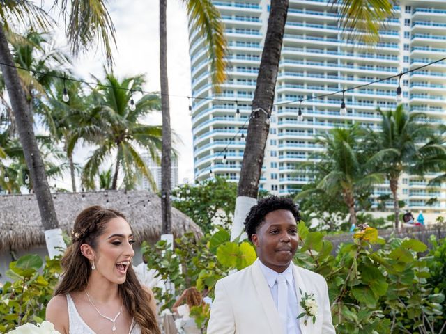 Kendrell and Vanessa&apos;s Wedding in Miami Beach, Florida 29