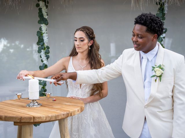 Kendrell and Vanessa&apos;s Wedding in Miami Beach, Florida 32