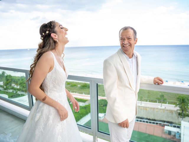 Kendrell and Vanessa&apos;s Wedding in Miami Beach, Florida 47