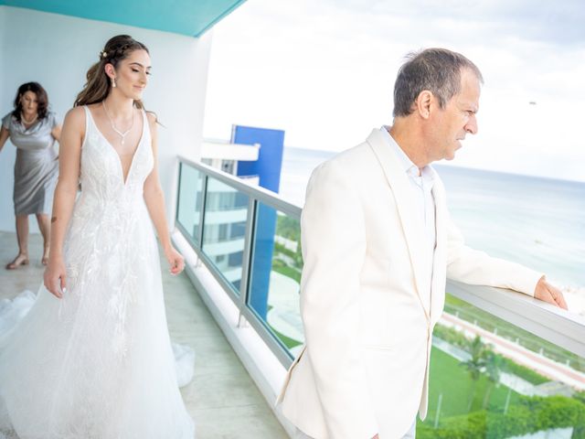 Kendrell and Vanessa&apos;s Wedding in Miami Beach, Florida 50