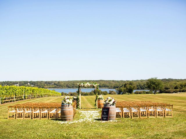 Anna and Mike&apos;s Wedding in Little Compton, Rhode Island 7