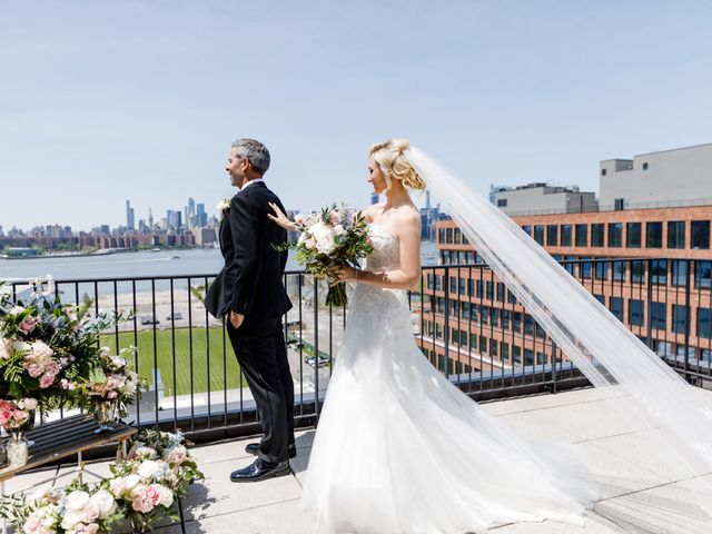 Jonathan and Kristin&apos;s Wedding in Brooklyn, New York 17