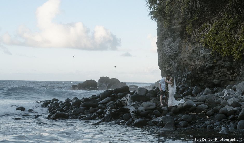 Mike and Alicia's Wedding in Honokaa, Hawaii