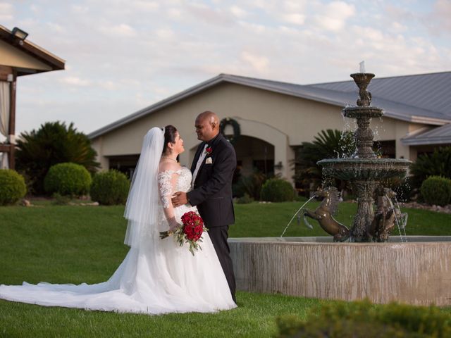 Lester  and Yvonne &apos;s Wedding in San Antonio, Texas 6