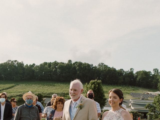Robyn and Matt&apos;s Wedding in Blacksburg, Virginia 13