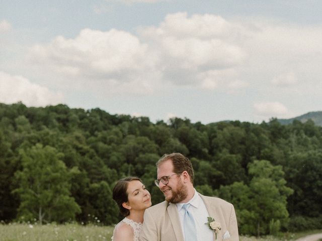 Robyn and Matt&apos;s Wedding in Blacksburg, Virginia 25