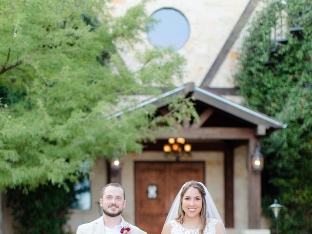 Michael and Arantza&apos;s Wedding in Boerne, Texas 17
