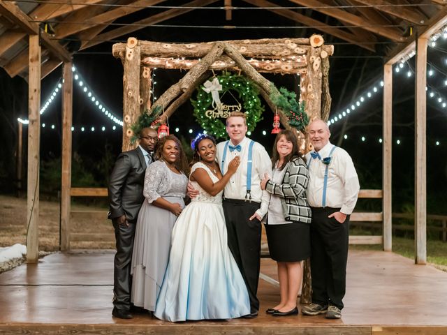 Demaura and Nate&apos;s Wedding in Tulsa, Oklahoma 20
