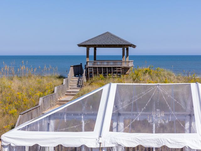 Chris and Amanda&apos;s Wedding in Kill Devil Hills, North Carolina 43