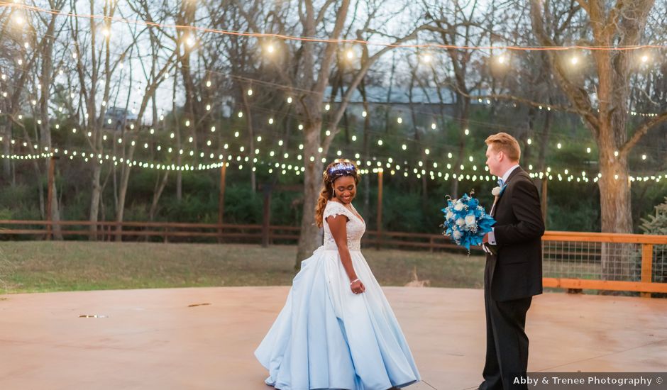 Demaura and Nate's Wedding in Tulsa, Oklahoma