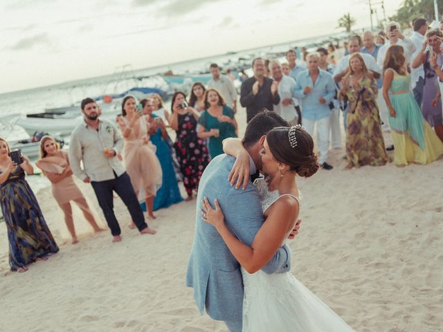 Fabrizio and Victoria&apos;s Wedding in Hawaii National Park, Hawaii 60