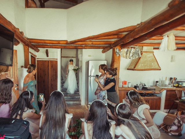 Fabrizio and Victoria&apos;s Wedding in Hawaii National Park, Hawaii 170