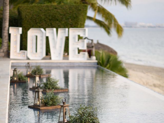 Brandon and Caitlyn&apos;s Wedding in Puerto Vallarta, Mexico 5