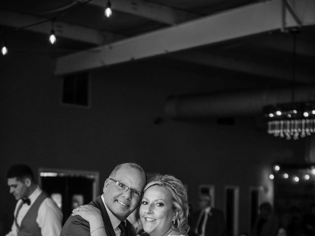 Douglas and Erika's Wedding in Antwerp, Ohio 5