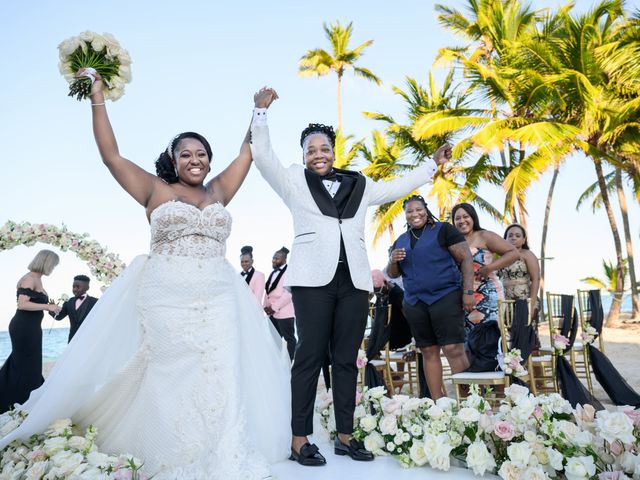 Elysia and Kendra&apos;s Wedding in Punta Cana, Dominican Republic 9