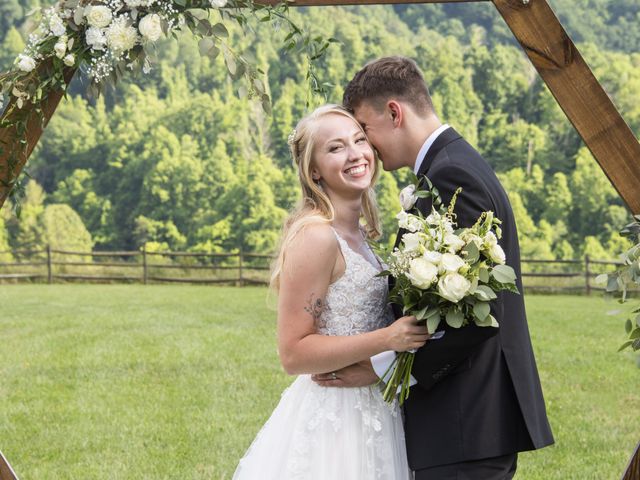 Alex and Sarah&apos;s Wedding in Weaverville, North Carolina 29