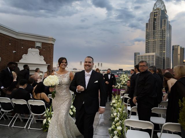 Brian and Jillian&apos;s Wedding in Cincinnati, Ohio 17