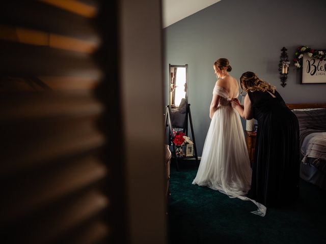 Emilee and Jared&apos;s Wedding in Blue Bell, Pennsylvania 11