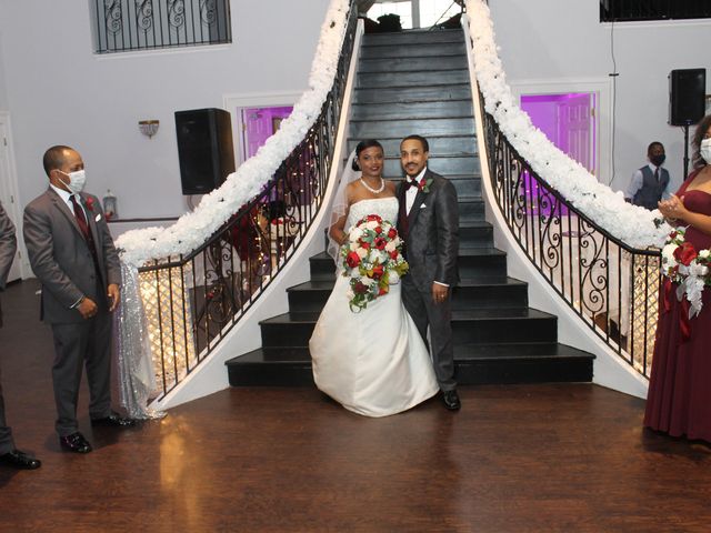 Gregory and Tarsha&apos;s Wedding in Dallas, Texas 21
